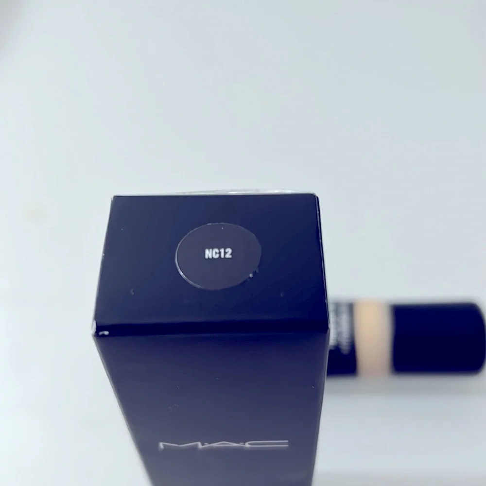 MAC PRO LONGWEAR NOURISHING WATERPROOF  FOUNDATION COLOR NC 12